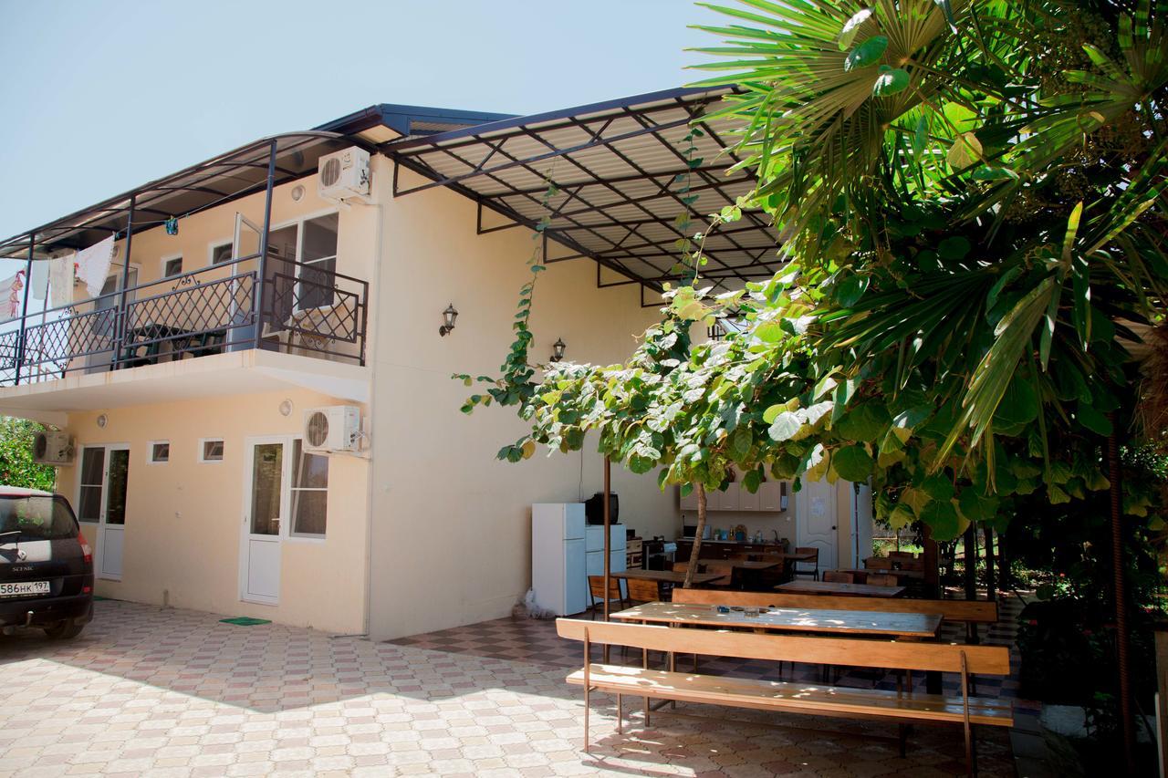 Palma Hotel Alakhadzi Kültér fotó
